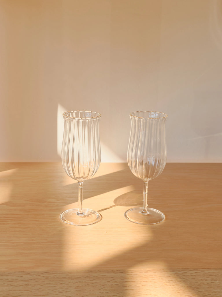 Tulip Wine Glass (Set of 4)