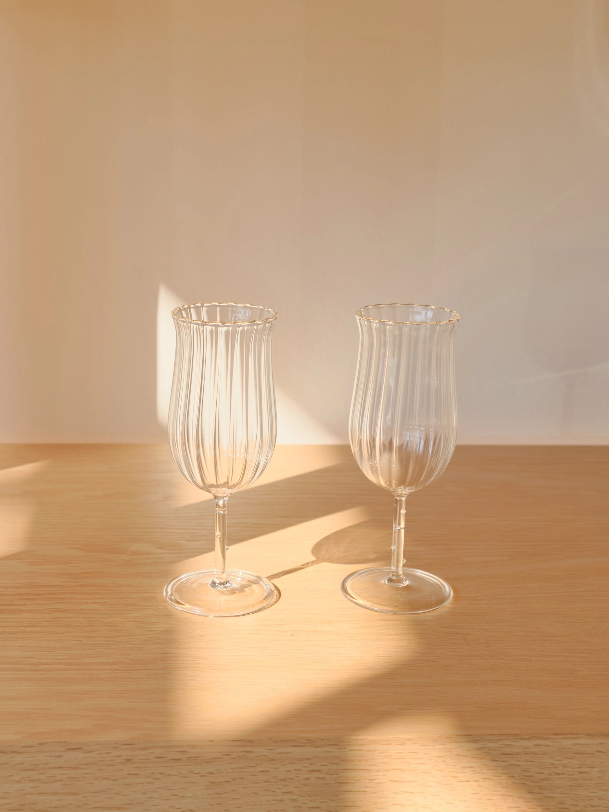 Tulip Wine Glass (Set of 4)