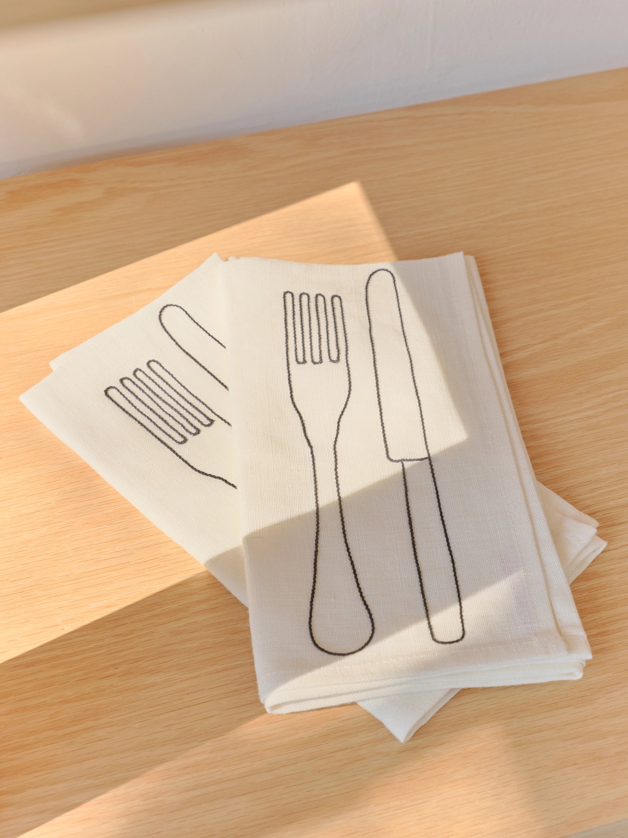 Fourchette & Couteau Napkin (Black)