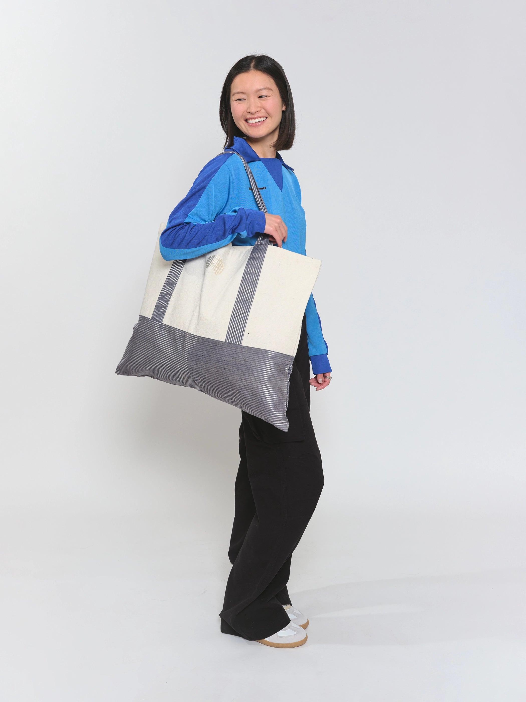 Gohar World Tote (Denim)