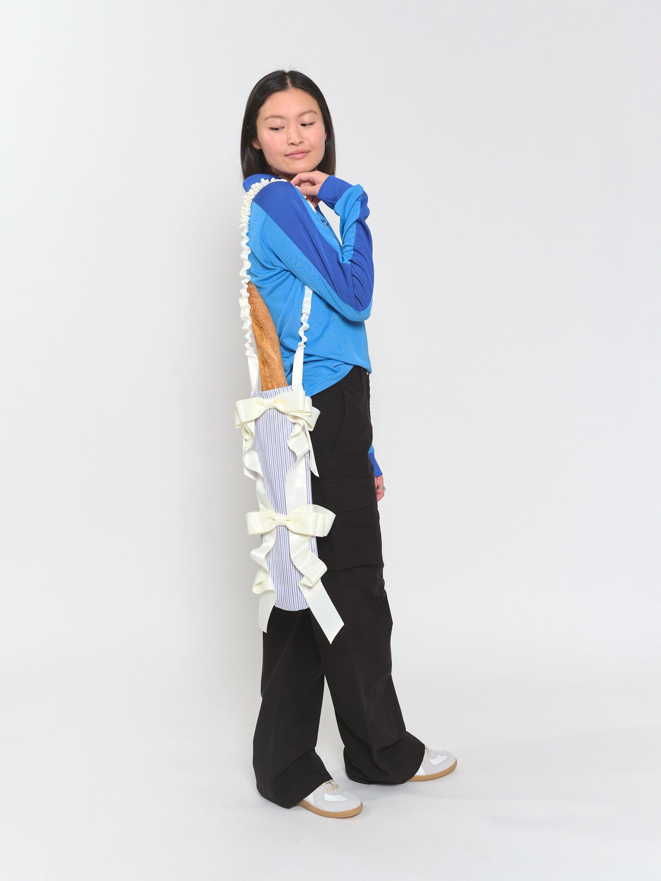 Baguette Bag (Opaline Shahi)