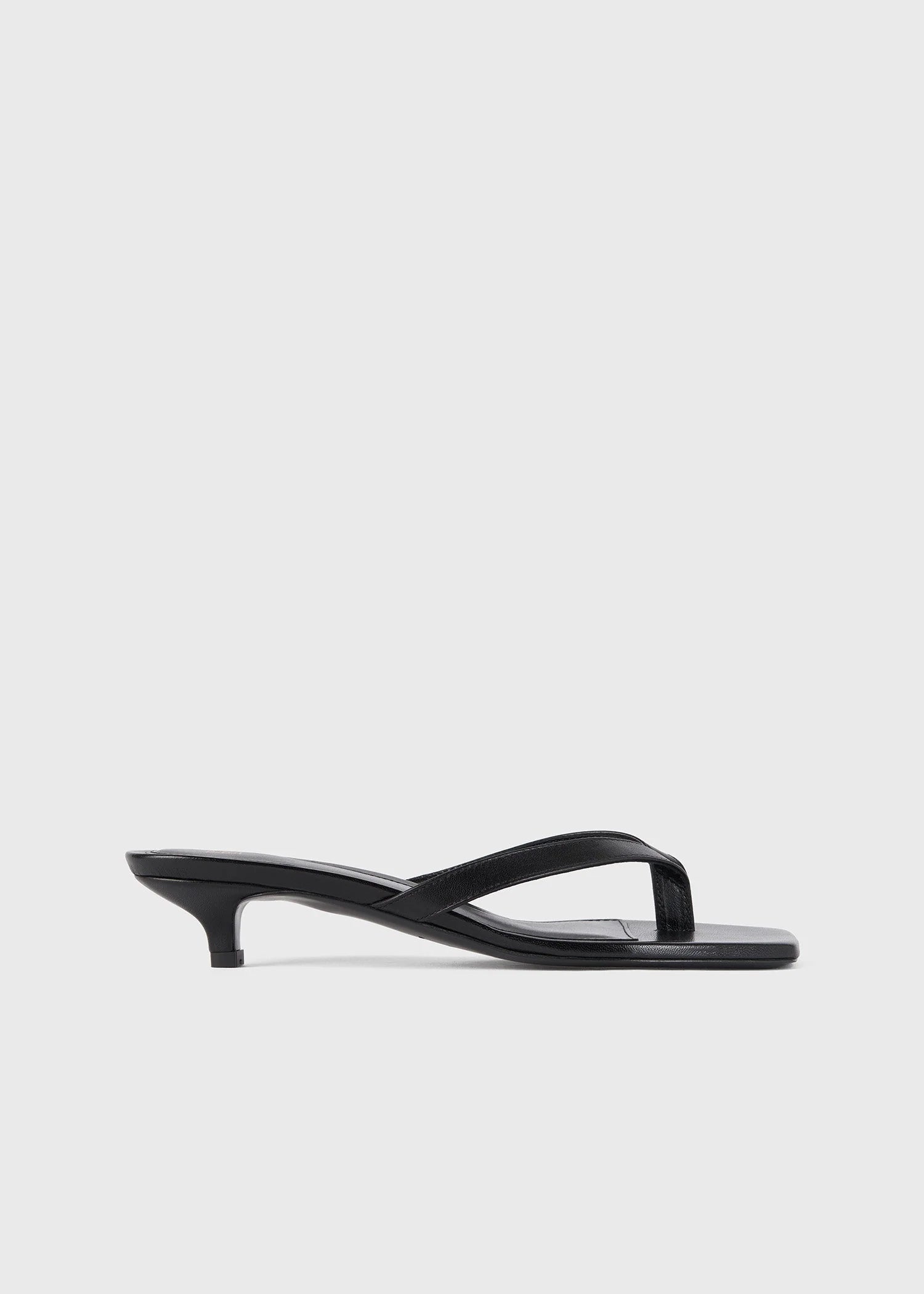 Leather Heeled Flip Flops (Black)