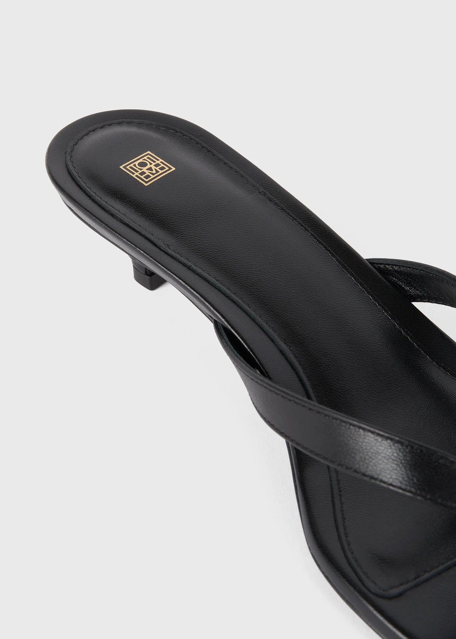 Leather Heeled Flip Flops (Black)