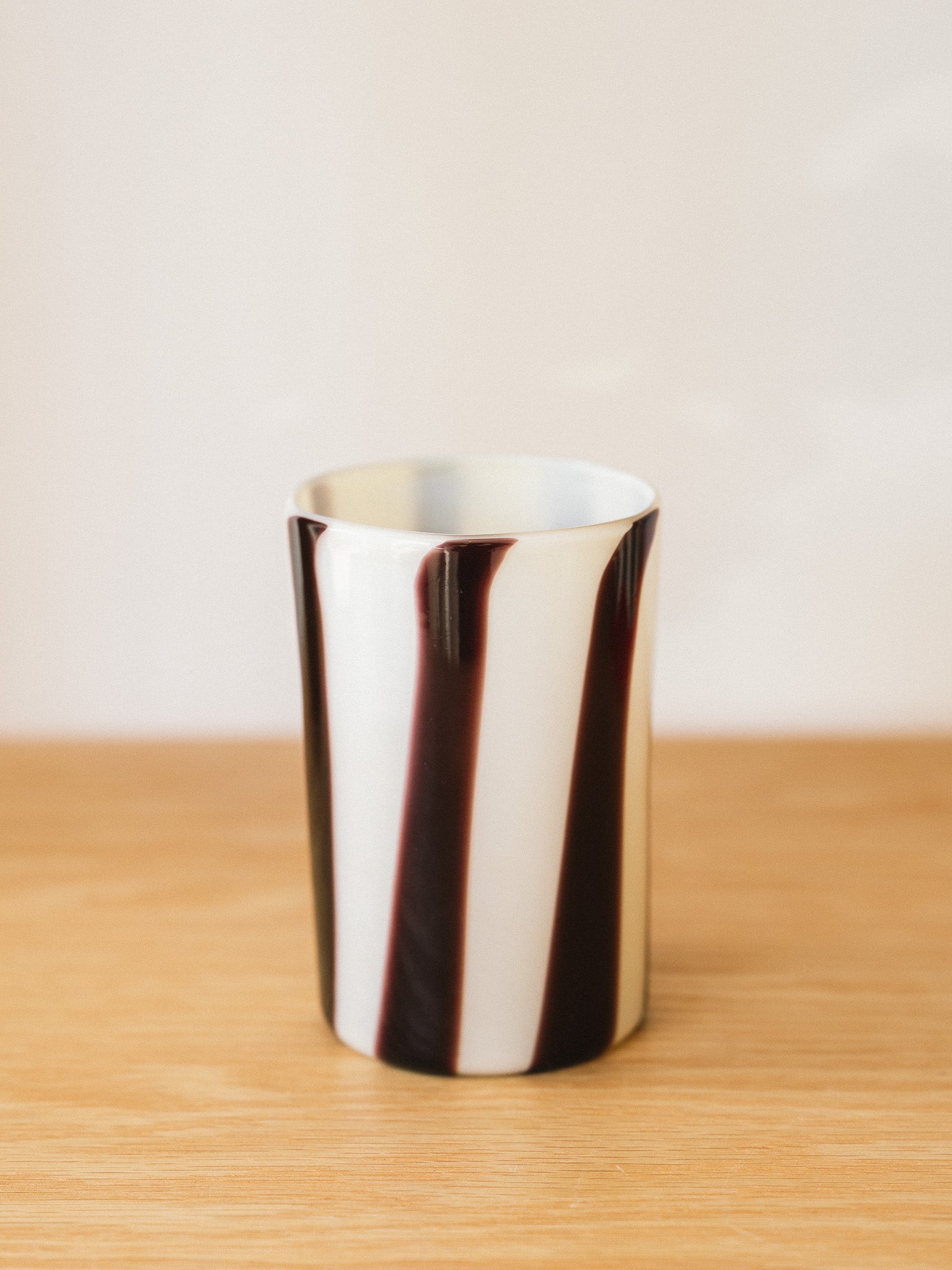 Murano Glass Cup (Vertical Black/White Stripes)