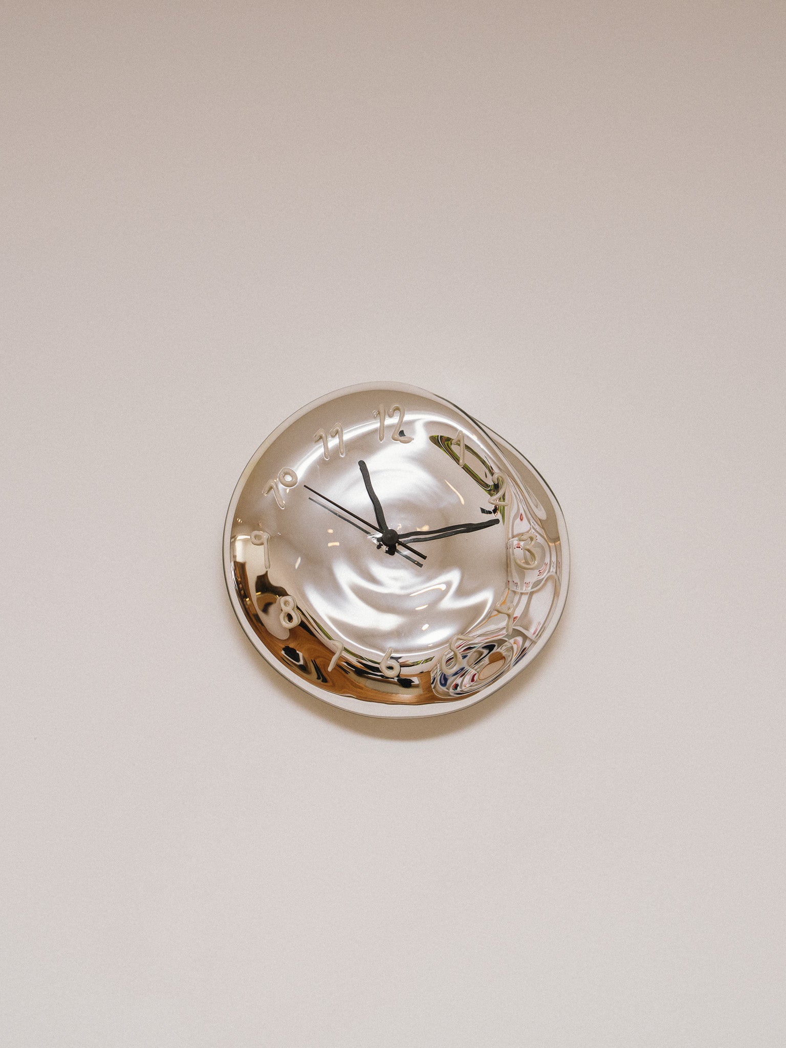 Glass Wall Clock (White)