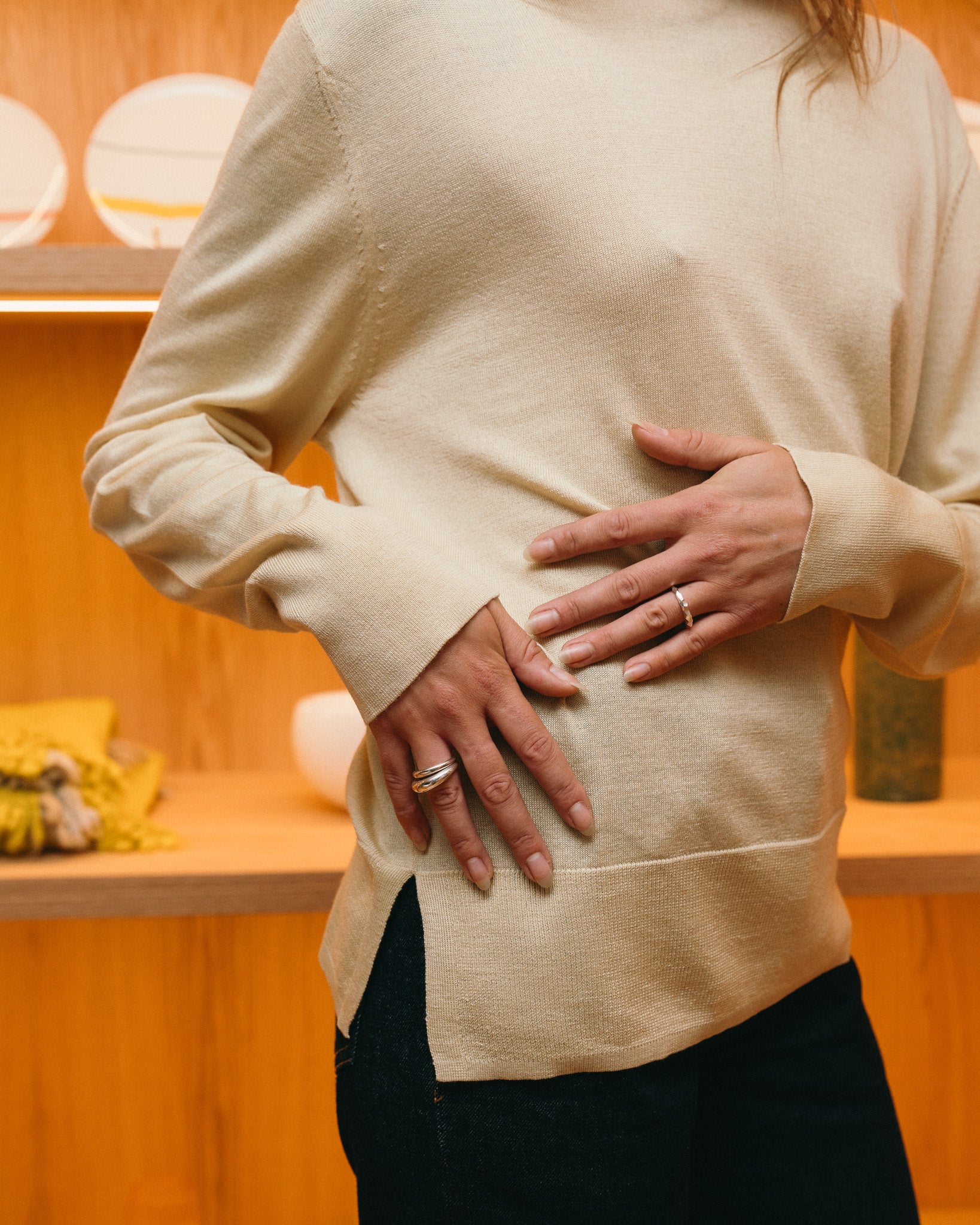 Crew-Neck Wool Silk Knit (Champagne)