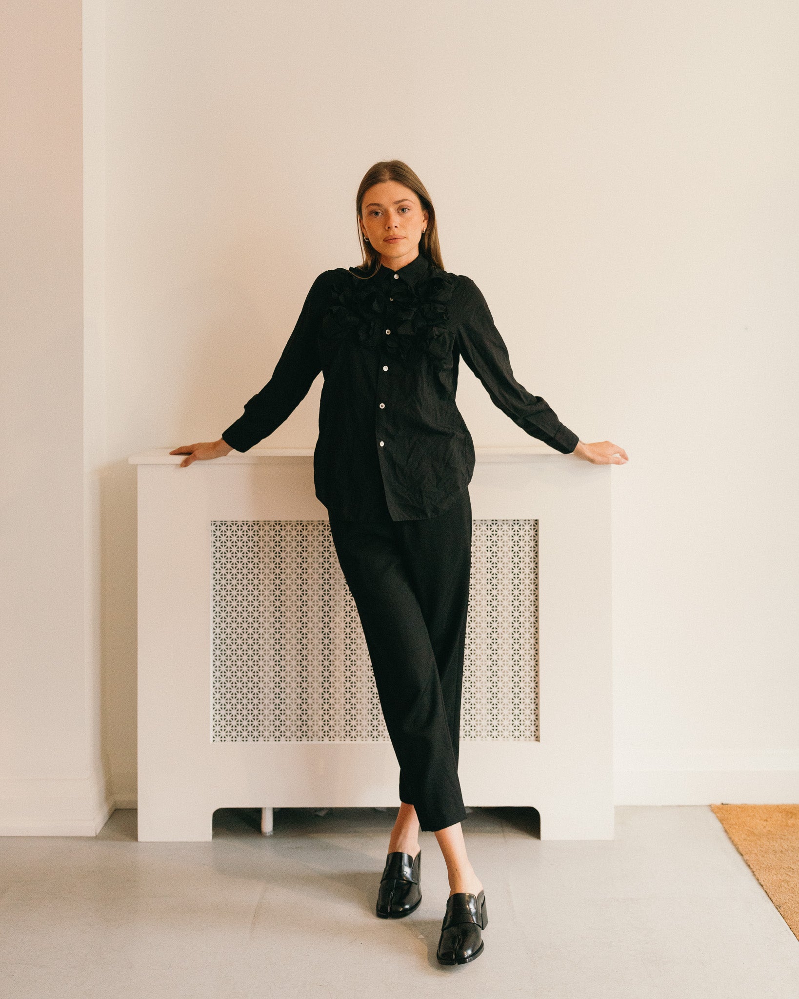 Ruffled Blouse (Black)