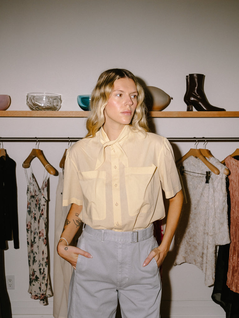 Short Sleeve Shirt with Foulard (Ice Apricot)