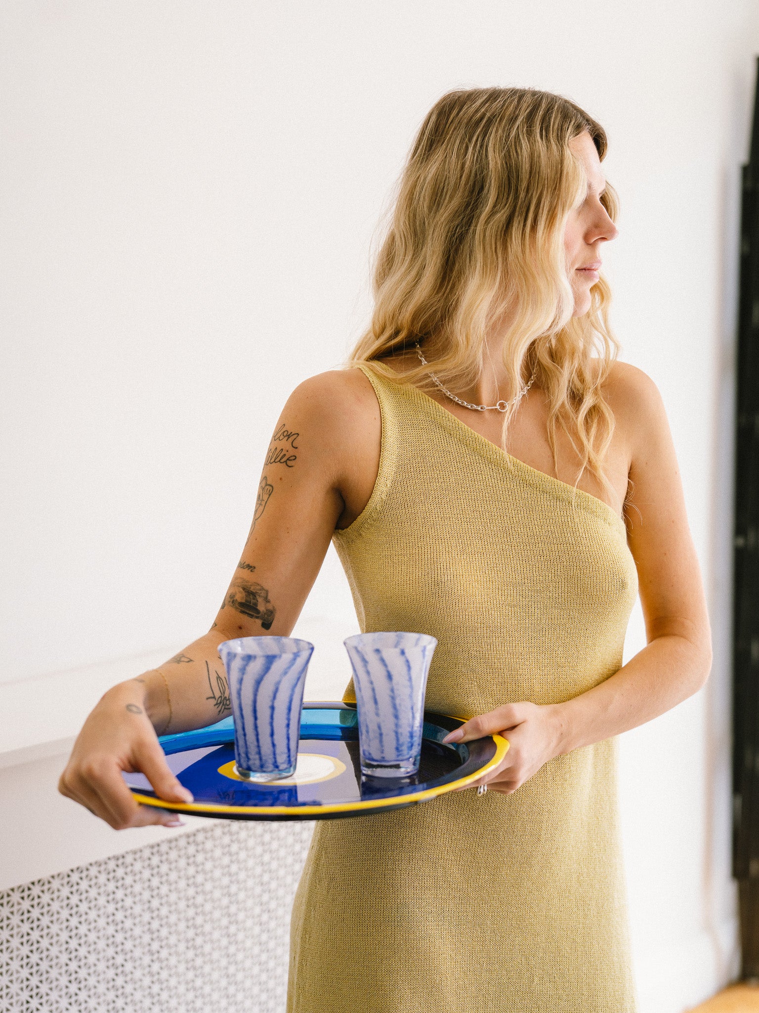 Serving Tray (Blue/Yellow)