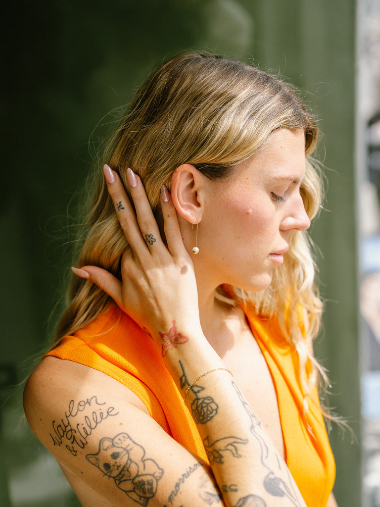 Chain Earrings with Akoya Pearl + 18K Gold (180 degrees)