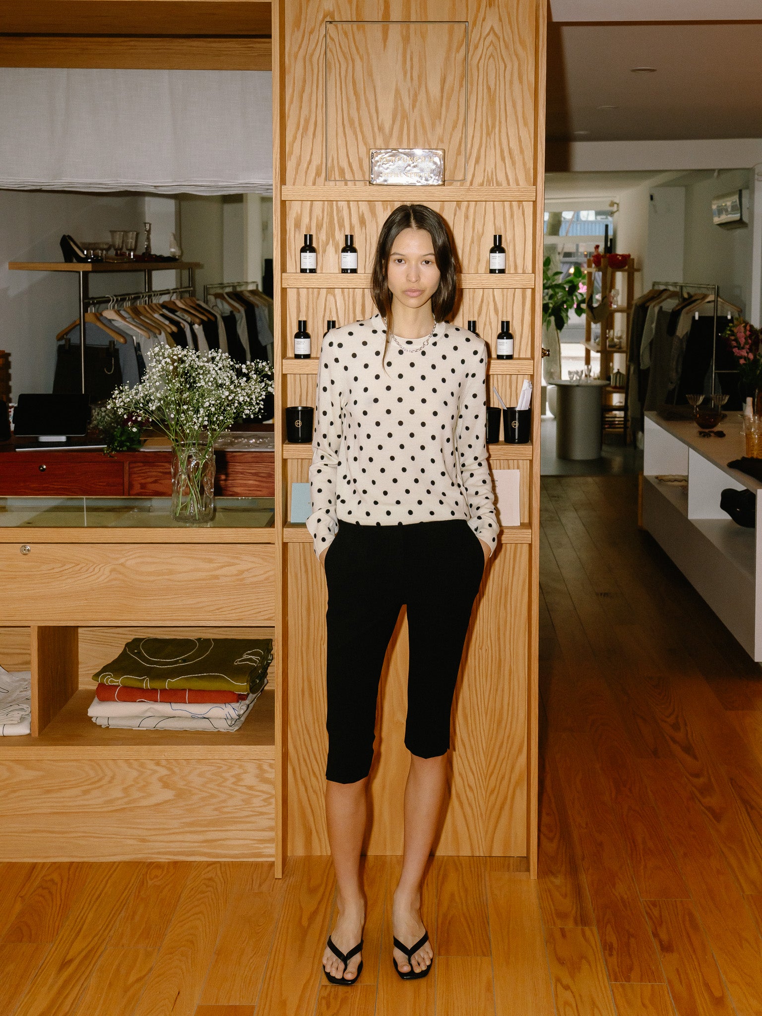 Capri Trousers (Black)