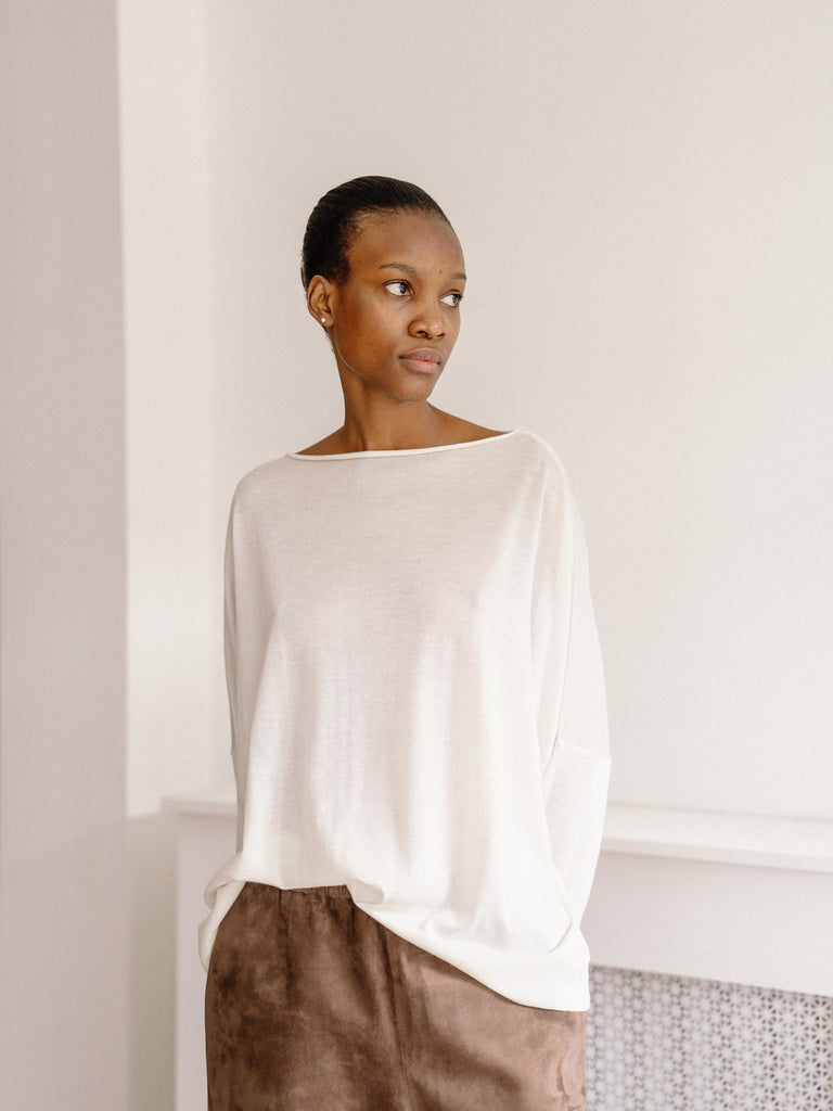 Boat Neck Sweater (White)