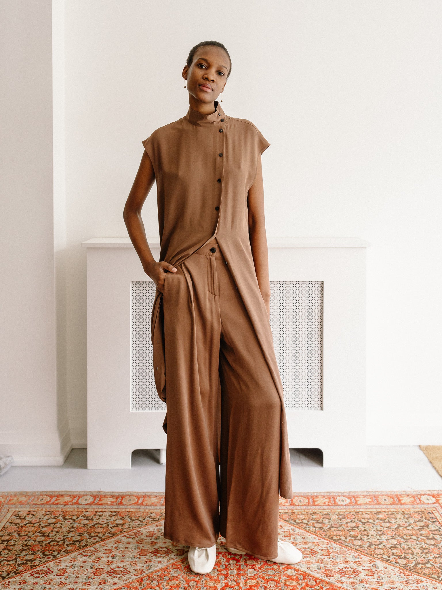 Full Pants Crepe Satin (Cacao)