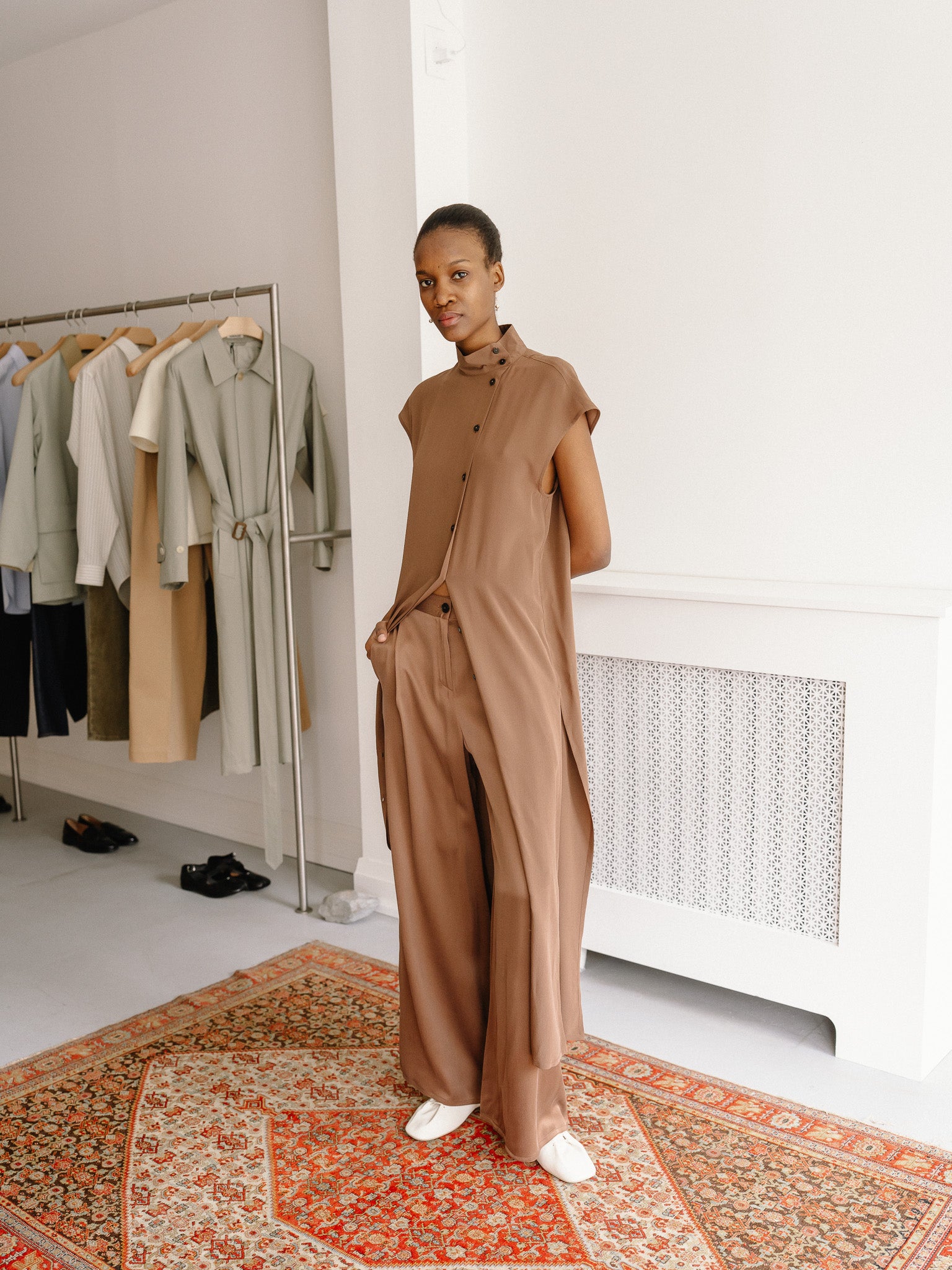 Full Pants Crepe Satin (Cacao)