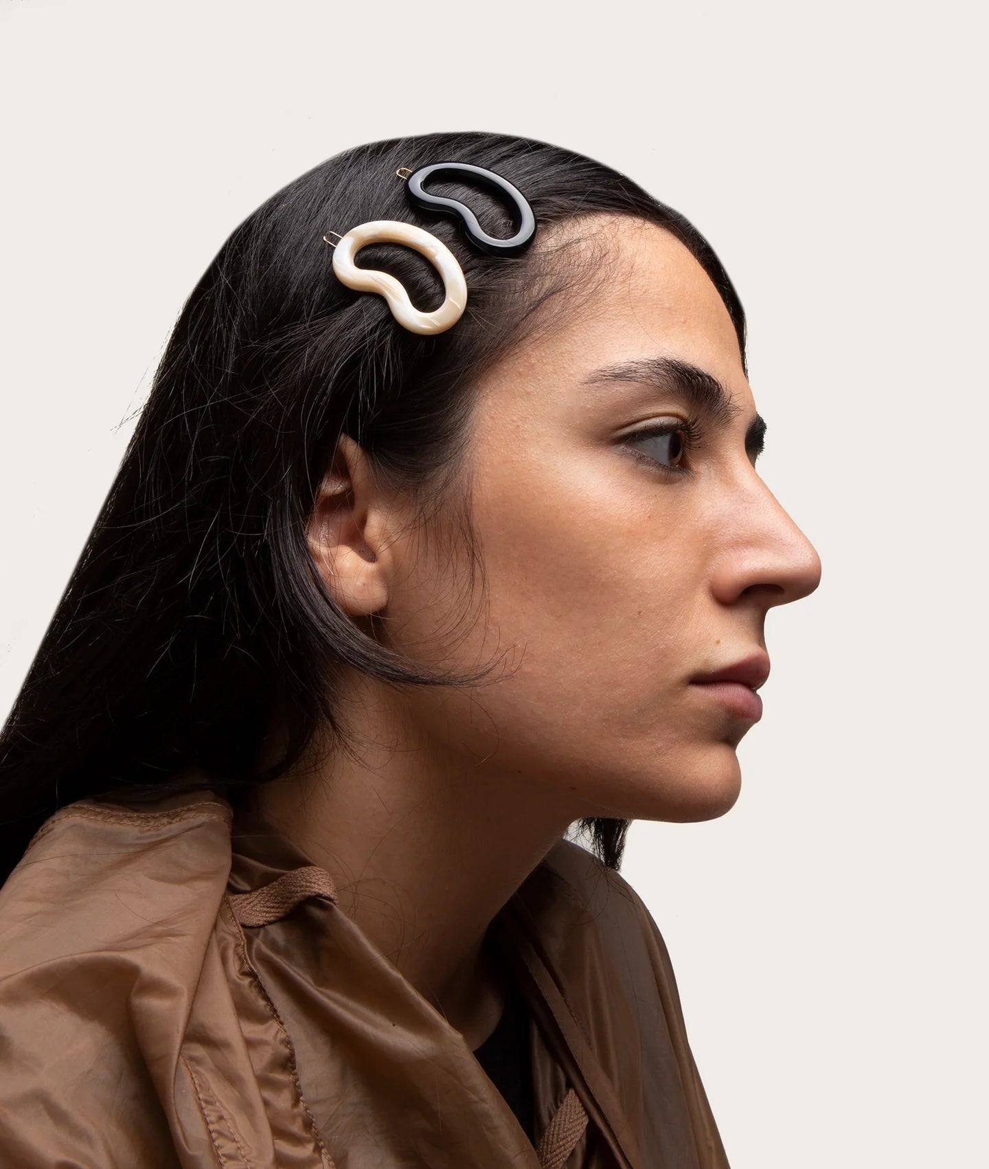 Bean Hair Clip (Black)