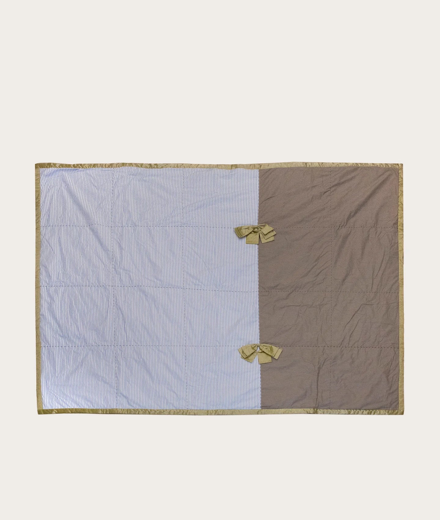 Picnic Blanket (Opaline Shahi)